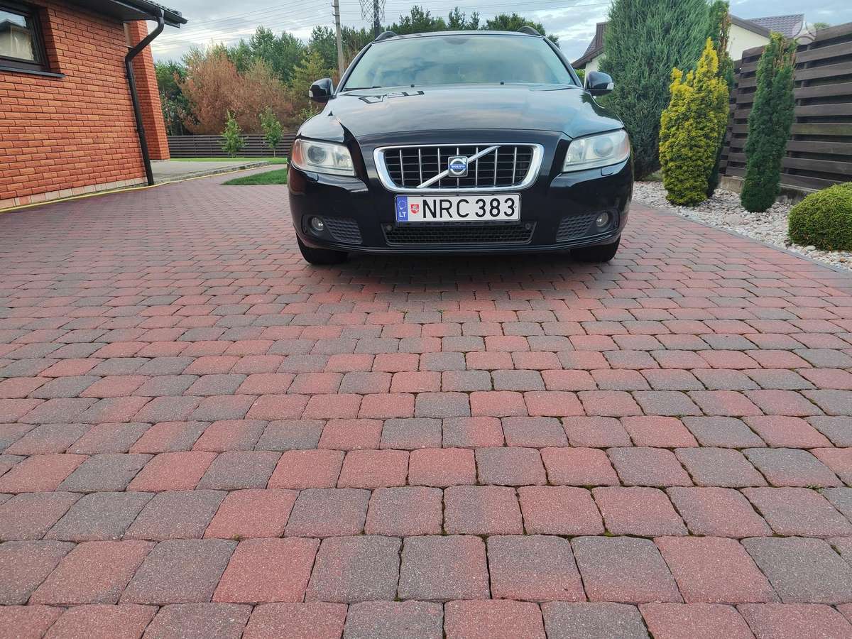 Volvo V70, 2.0 l., universalas