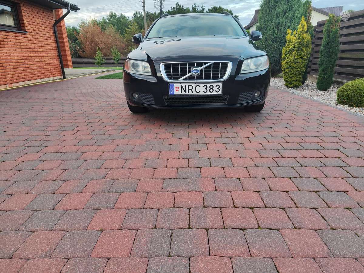 Volvo V70, 2.0 l., universalas