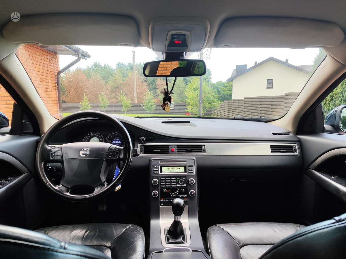 Volvo V70, 2.0 l., wagon