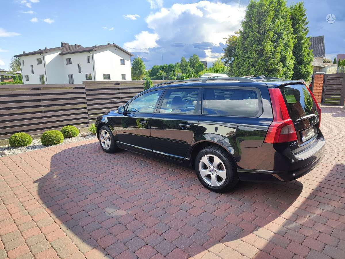 Volvo V70, 2.0 l., wagon
