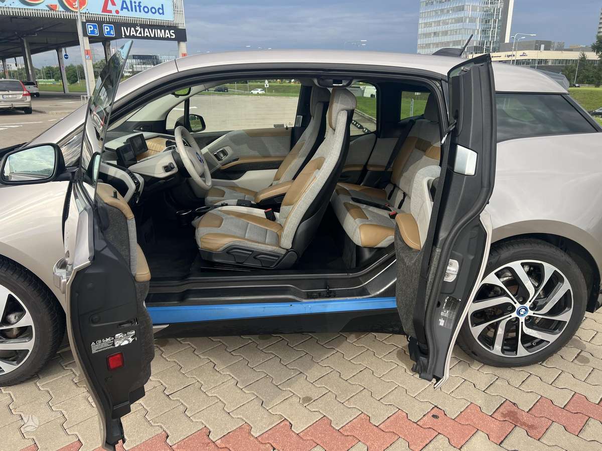BMW i3, 19 кВт·ч, Хэтчбек