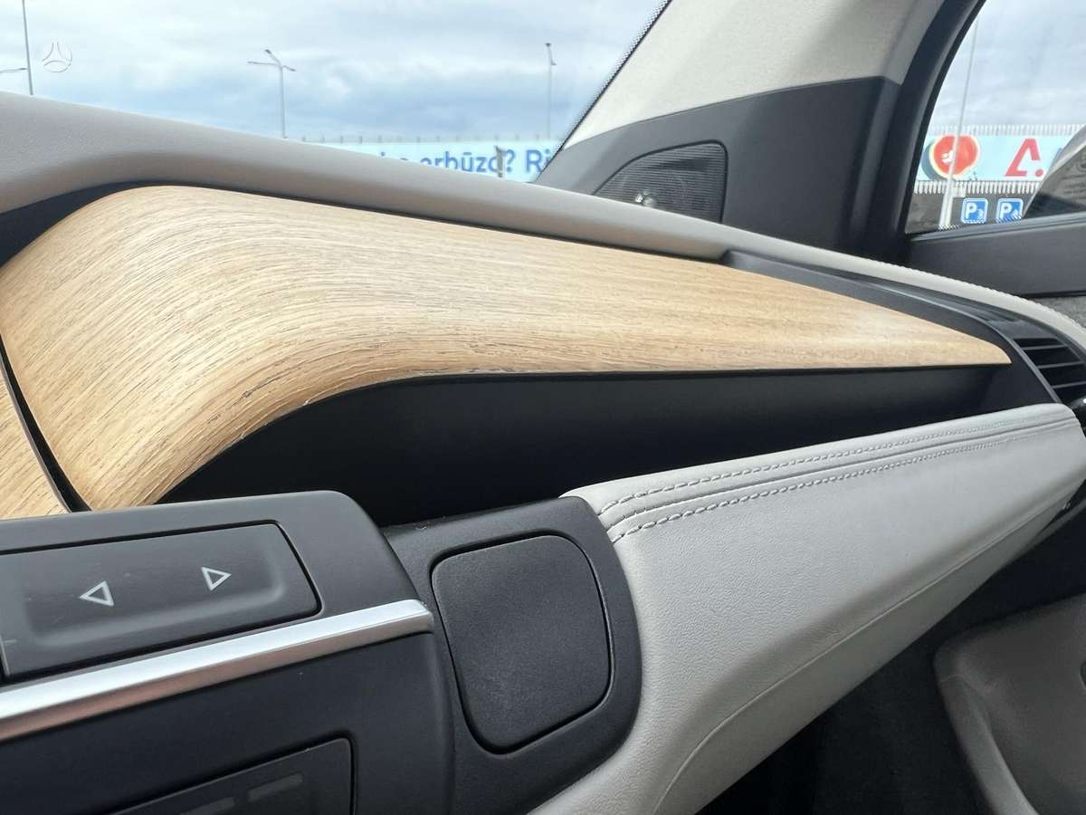 BMW i3, 19 kWh, hatchback