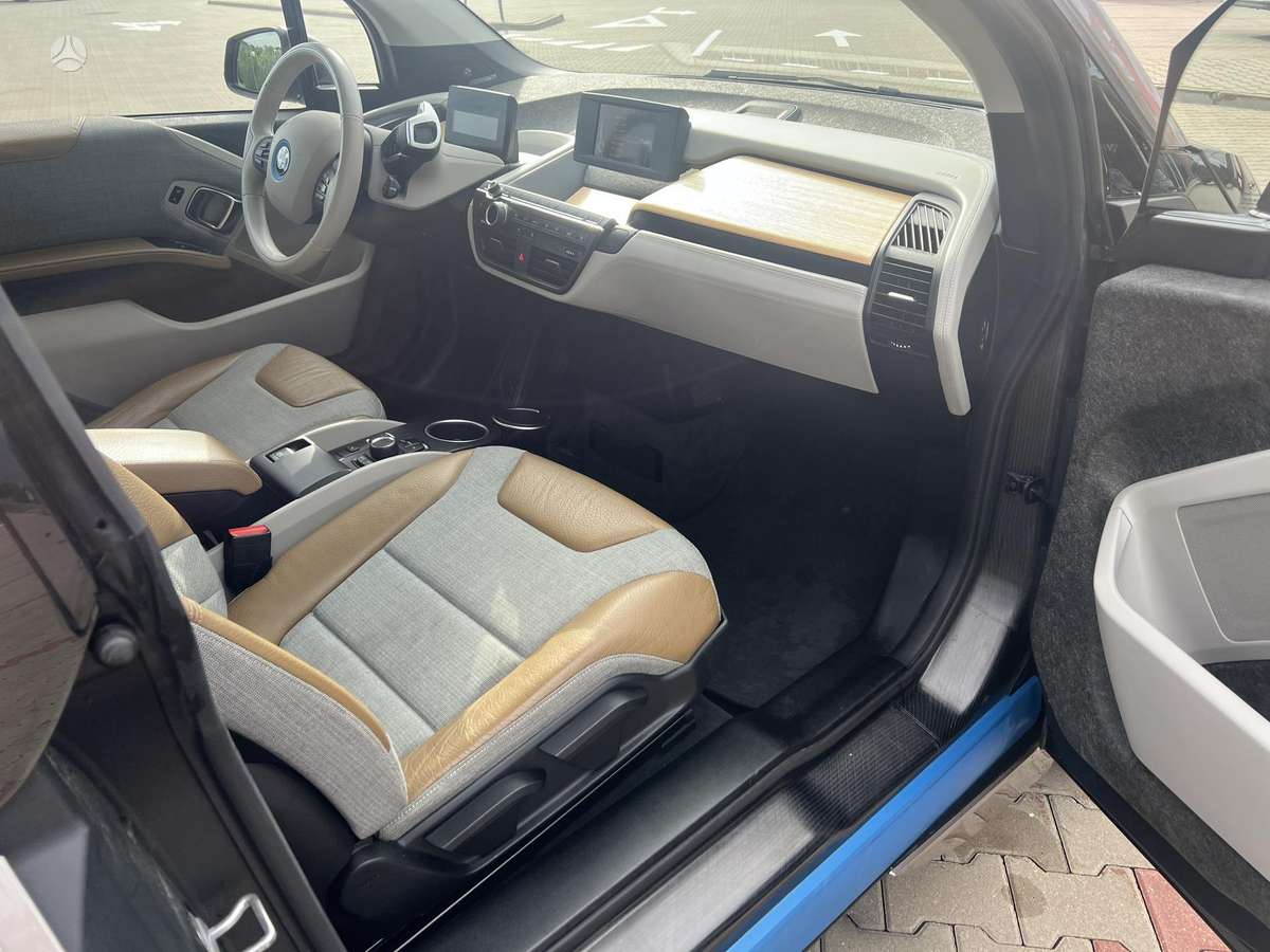 BMW i3, 19 kWh, hatchback