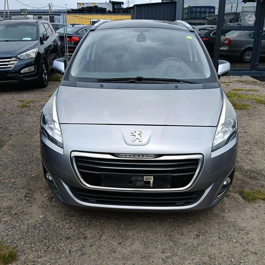Peugeot 5008 - 1