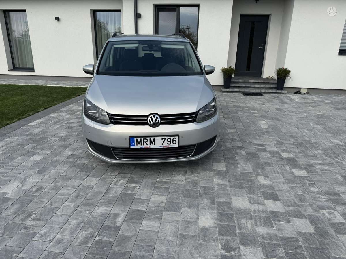 Volkswagen Touran - 7