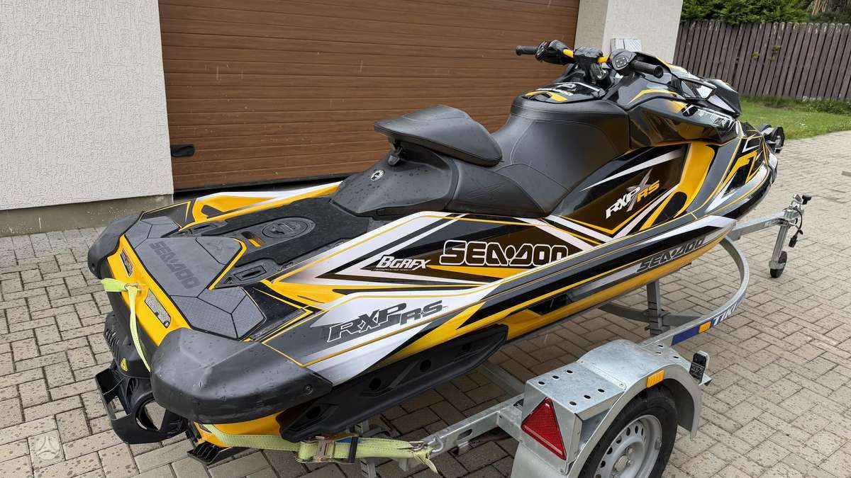 Sea-Doo RXP-XRS, водные мотоциклы
