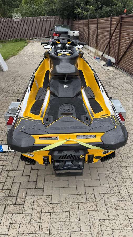 Sea-Doo RXP-XRS, водные мотоциклы