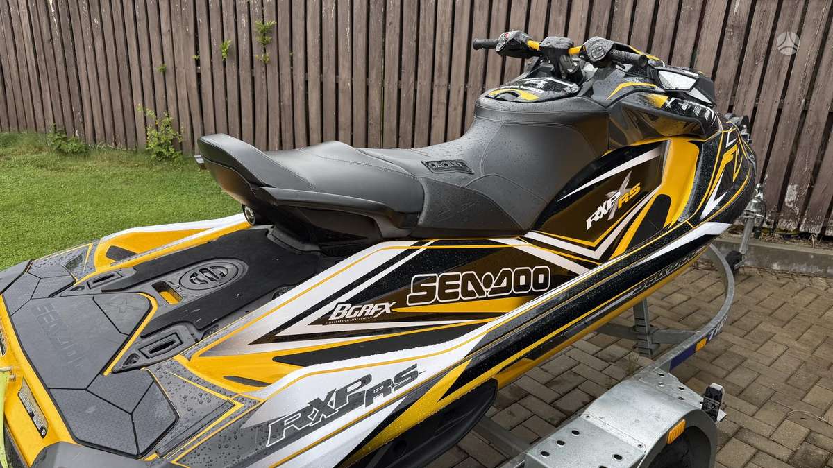 Sea-Doo RXP-XRS, водные мотоциклы