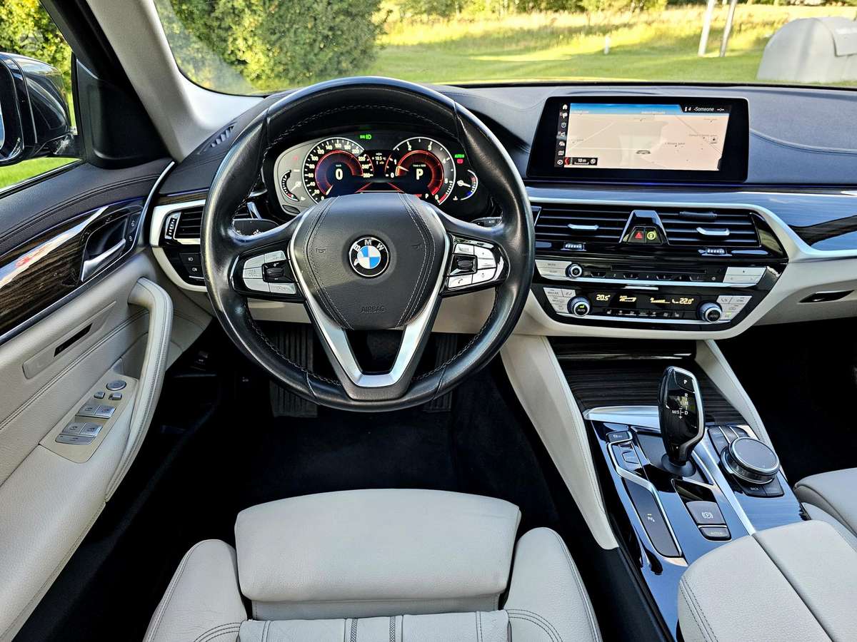 BMW 520, 2.0 l., wagon