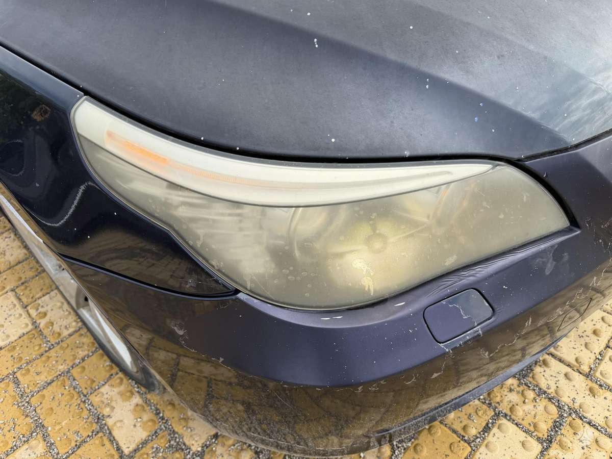 BMW 528, 3.0 l., Седан