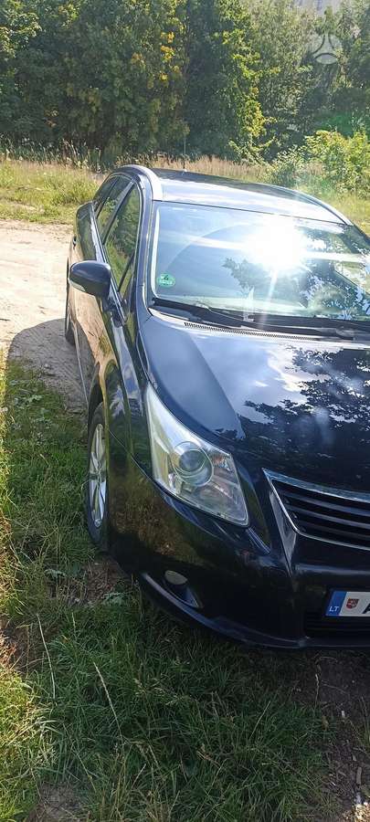 Toyota Avensis - 6