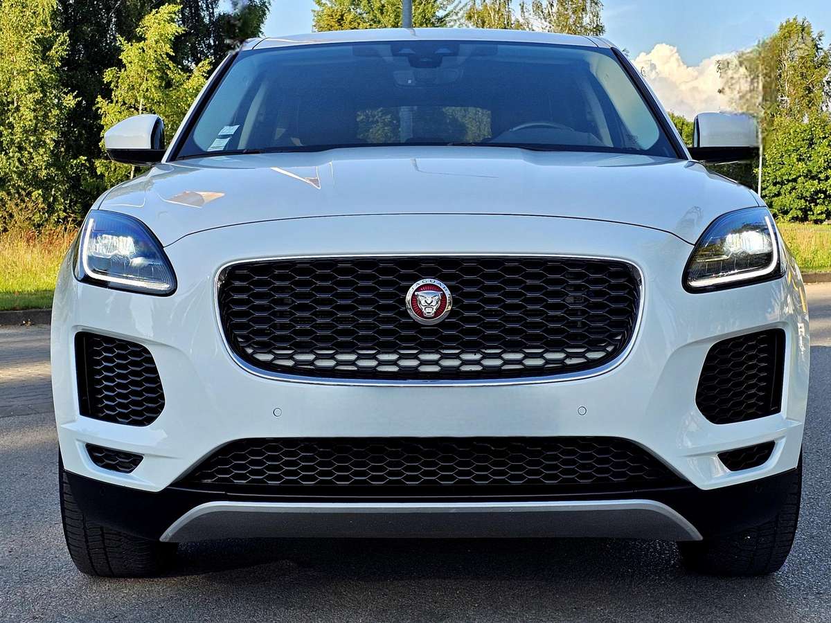 Jaguar E-Pace, 2.0 l., off-road / crossover