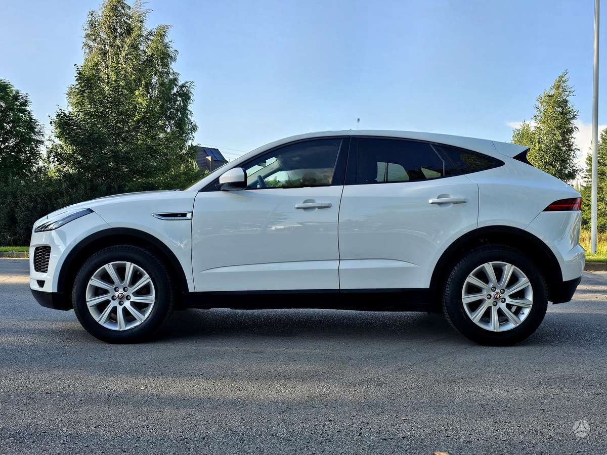 Jaguar E-Pace, 2.0 l., off-road / crossover