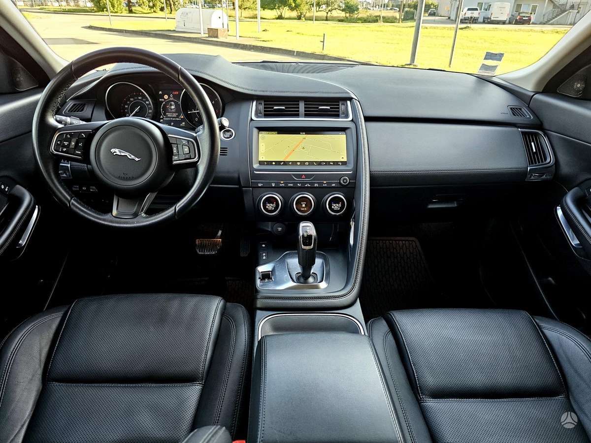 Jaguar E-Pace, 2.0 l., Внедорожник / Кроссовер
