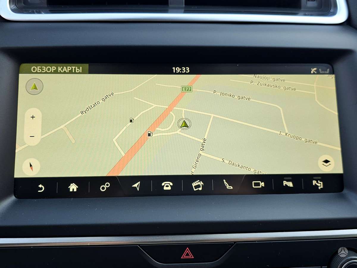 Jaguar E-Pace, 2.0 l., off-road / crossover