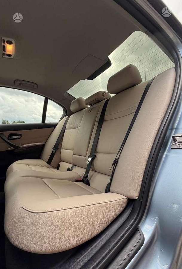 BMW 320, 2.0 l., Седан