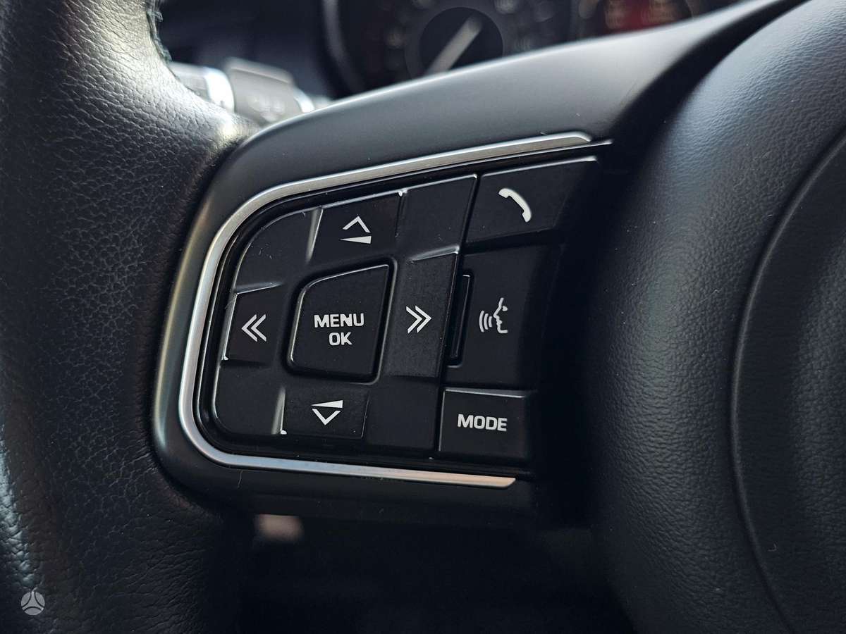 Jaguar E-Pace, 2.0 l., off-road / crossover