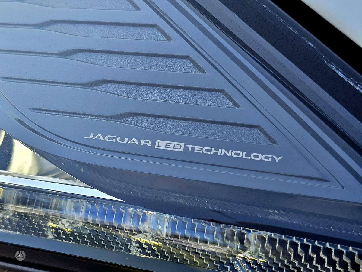 Jaguar E-Pace, 2.0 l., off-road / crossover