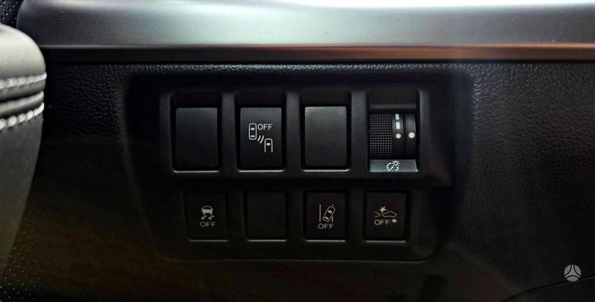 Subaru Outback, 2.0 l., off-road / crossover