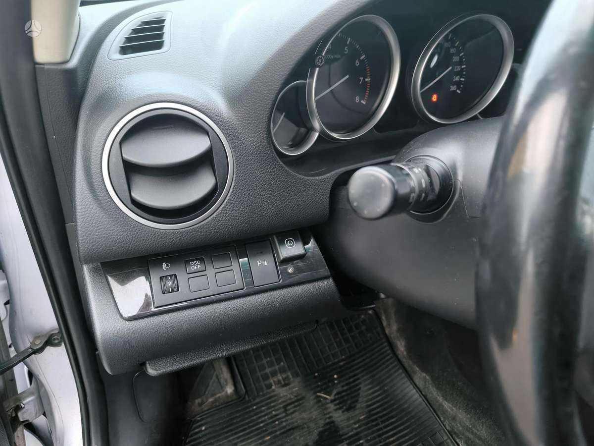 Mazda 6, 1.8 l., hatchback