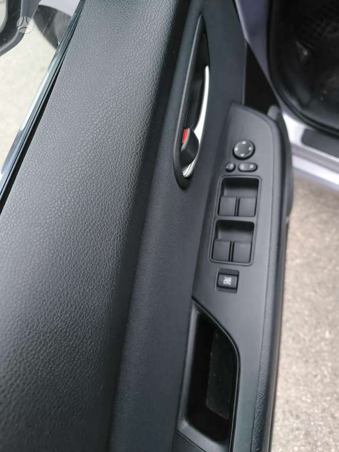 Mazda 6, 1.8 l., hatchback