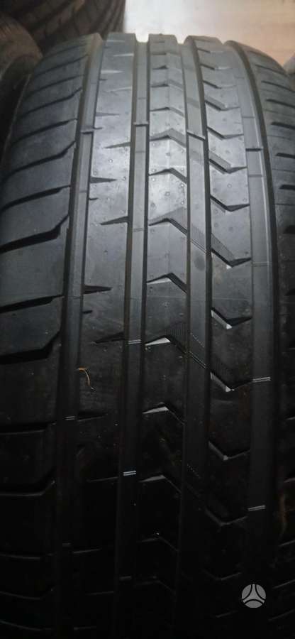 Vredestein, vasarinės 255/60 R18