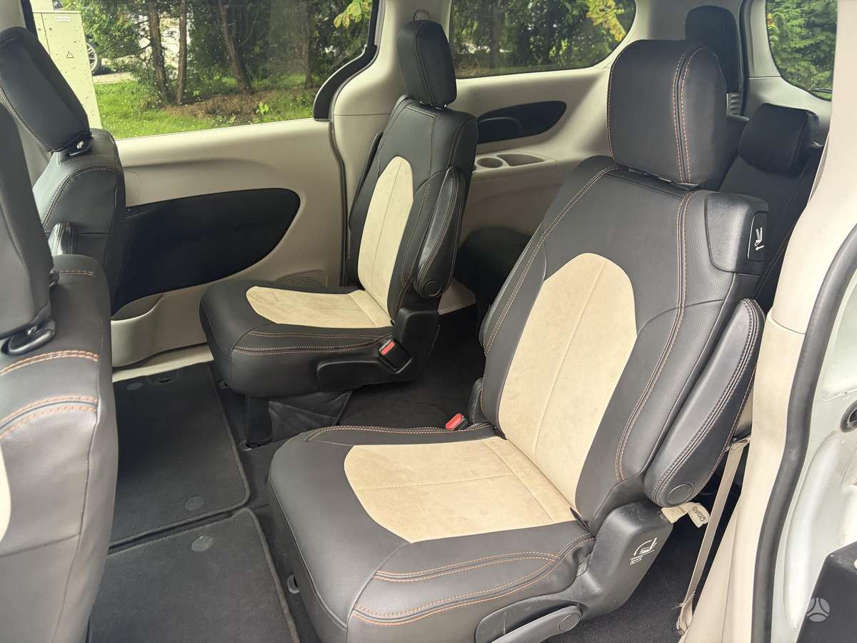Chrysler Pacifica, 3.6 l., Минивэн