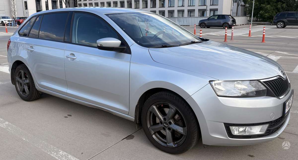 Skoda Rapid, 1.2 l., Хэтчбек