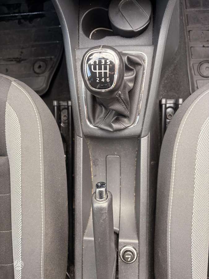 Skoda Rapid, 1.2 l., Хэтчбек