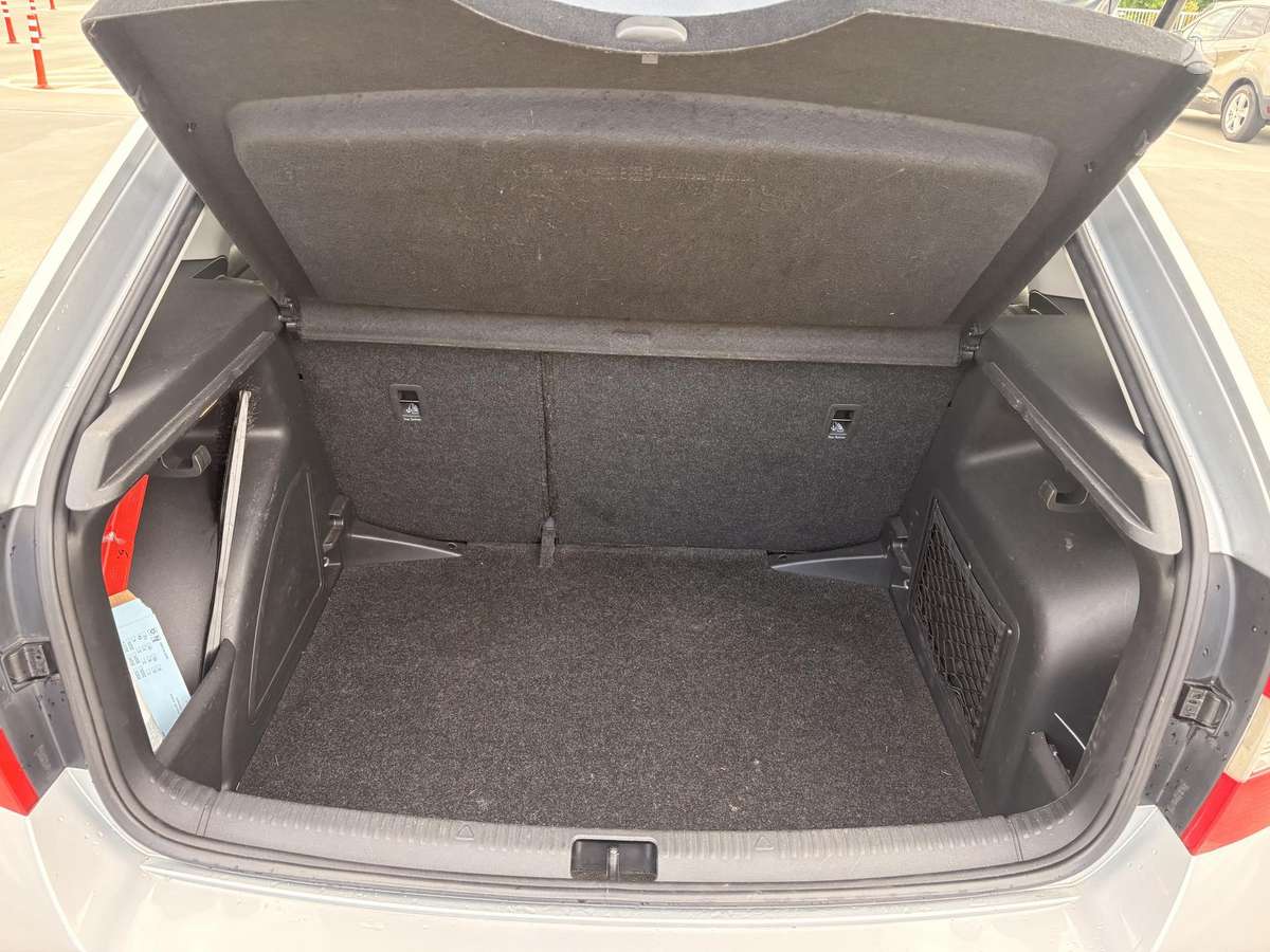 Skoda Rapid, 1.2 l., hatchback