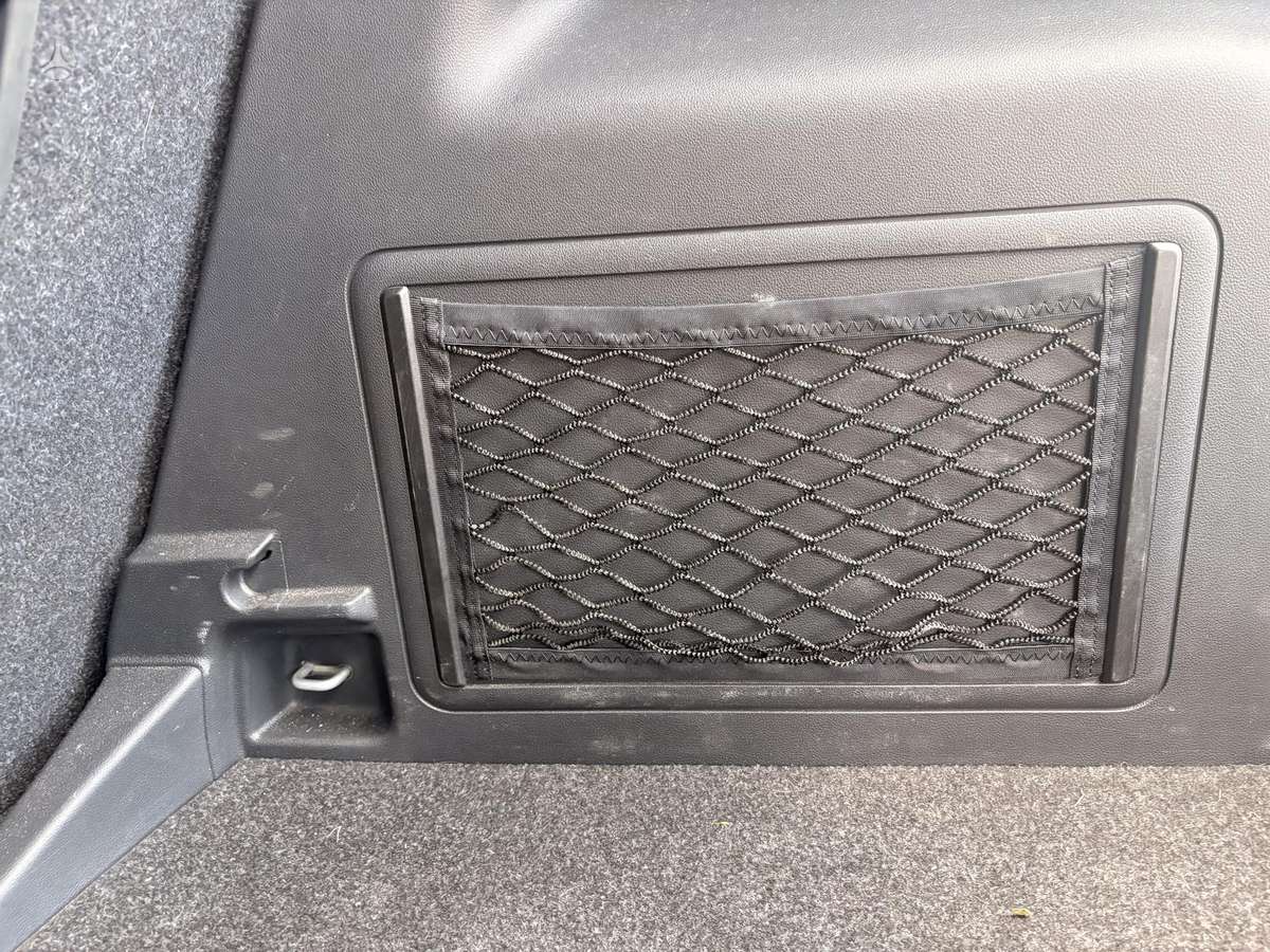 Skoda Rapid, 1.2 l., hatchback