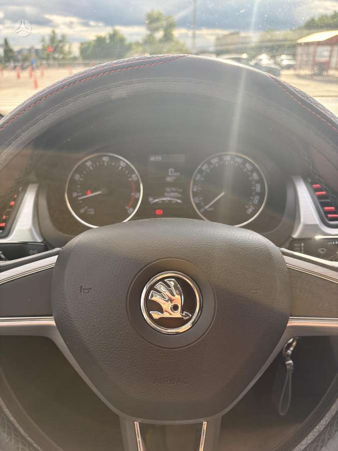 Skoda Rapid, 1.2 l., hatchback