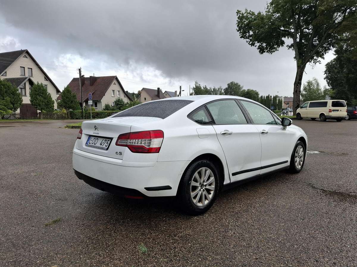 Citroen C5, 1.6 l., Седан