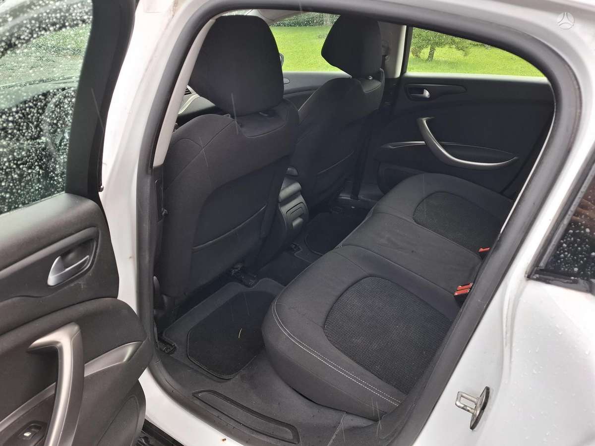 Citroen C5, 1.6 l., Седан