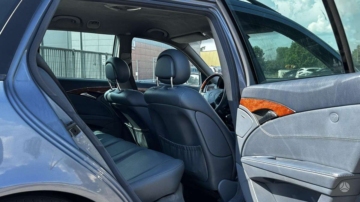 Mercedes-Benz E220, 2.2 l., wagon
