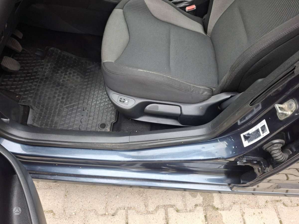 Peugeot 308, 1.6 l., Универсал