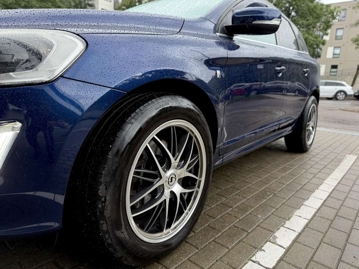 Volvo XC60 - 9