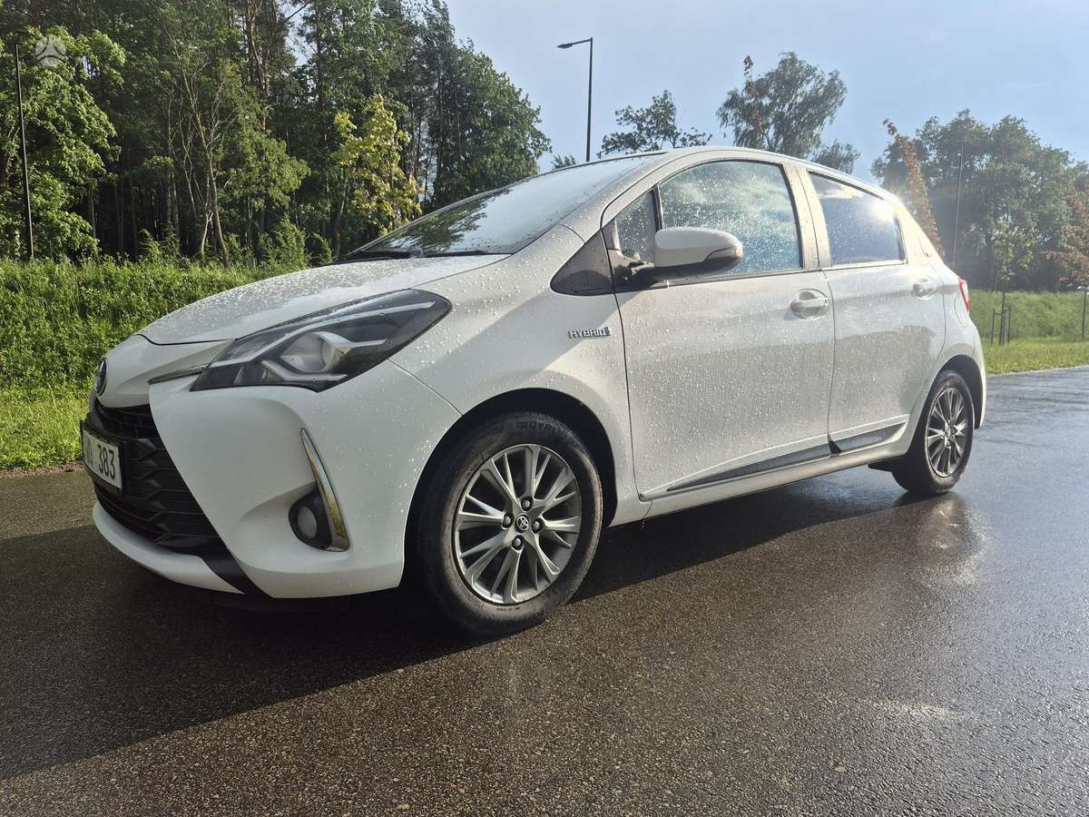 Toyota Yaris - 3