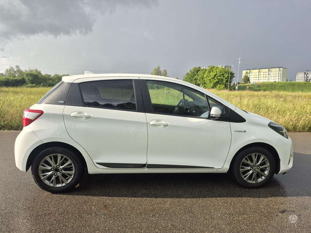 Toyota Yaris - 6