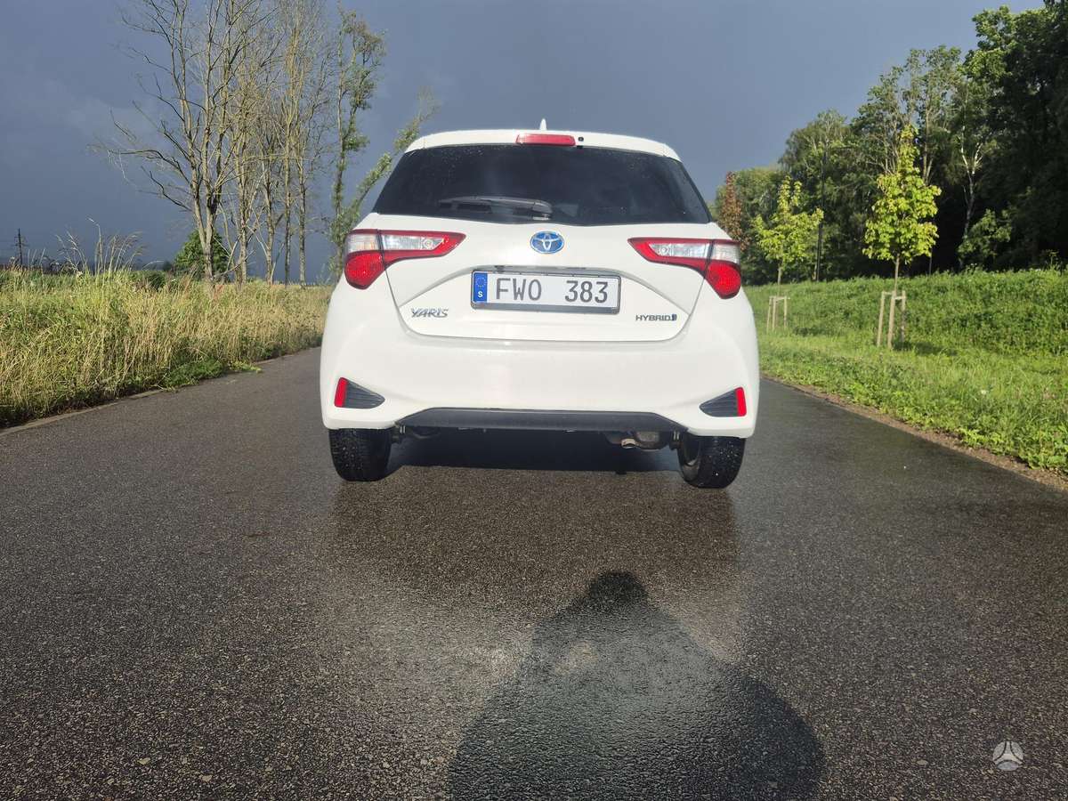 Toyota Yaris - 8