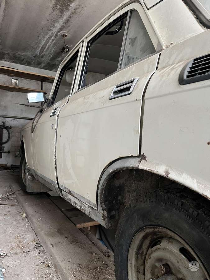 Moskvich 2140, 1.5 l., Седан