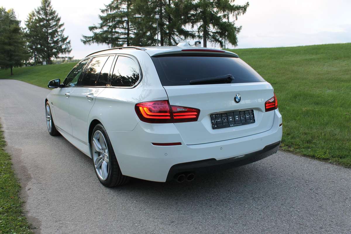 BMW 520, 2.0 l., wagon