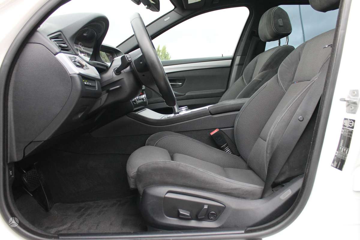 BMW 520, 2.0 l., wagon