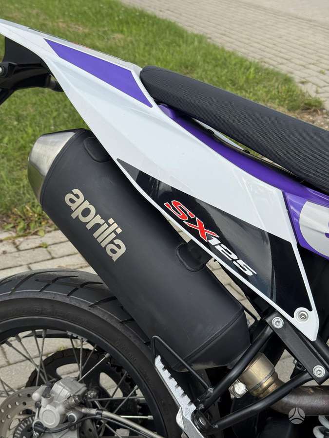 Aprilia SX 125cc, supermoto