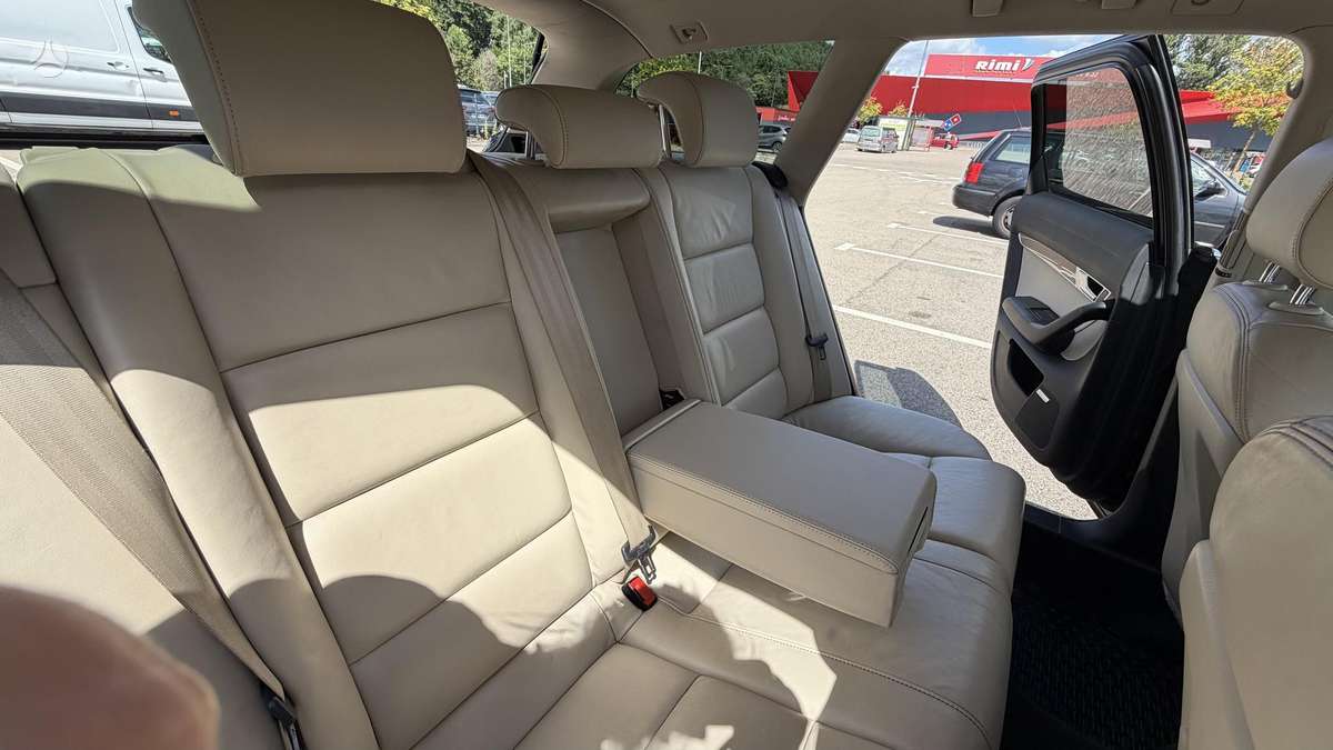 Audi A6, 2.7 l., Седан
