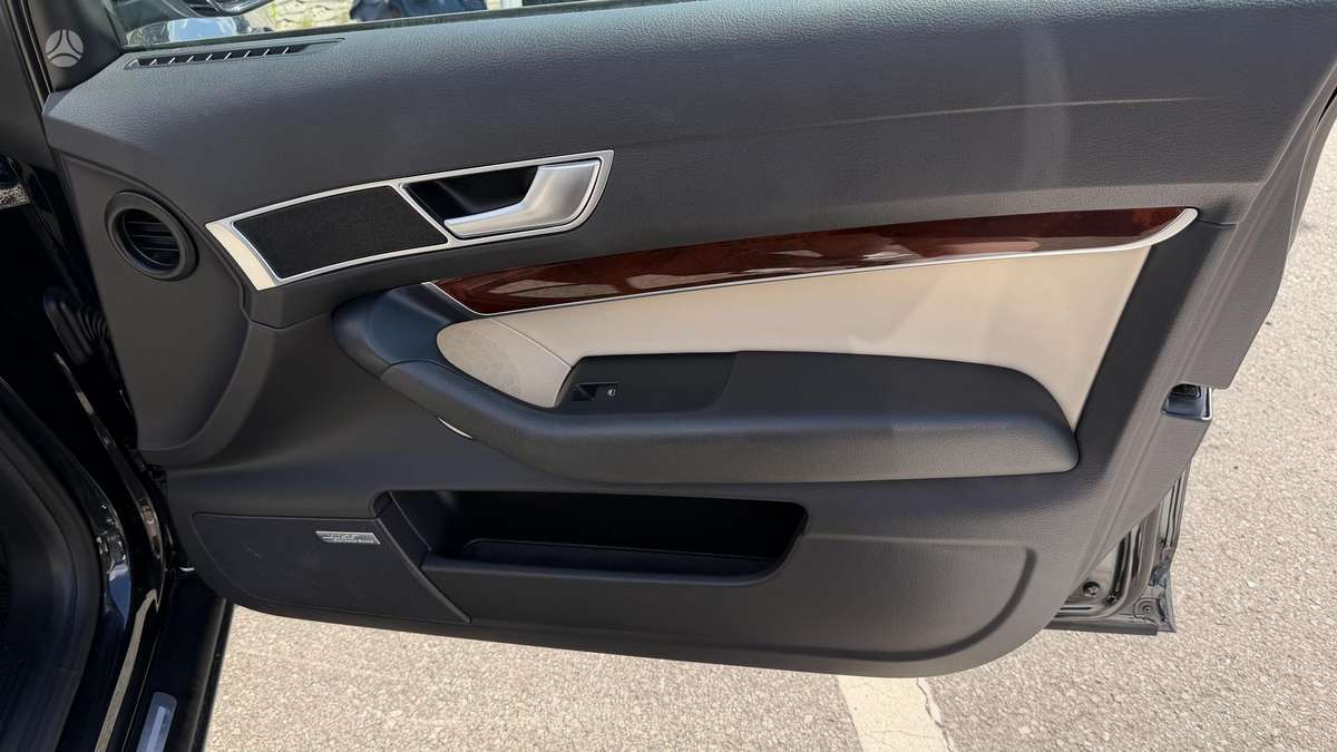 Audi A6, 2.7 l., sedanas