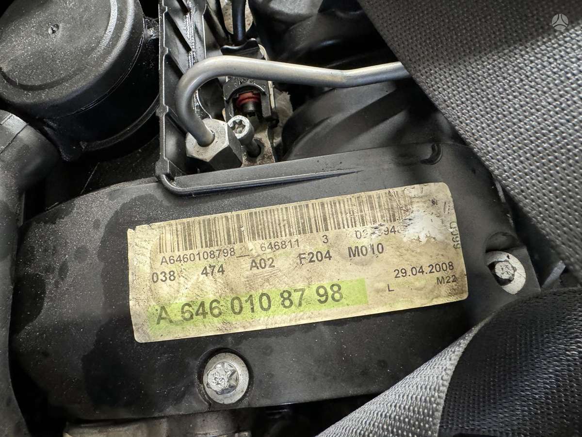 Mercedes-Benz C200, 646.811, engine