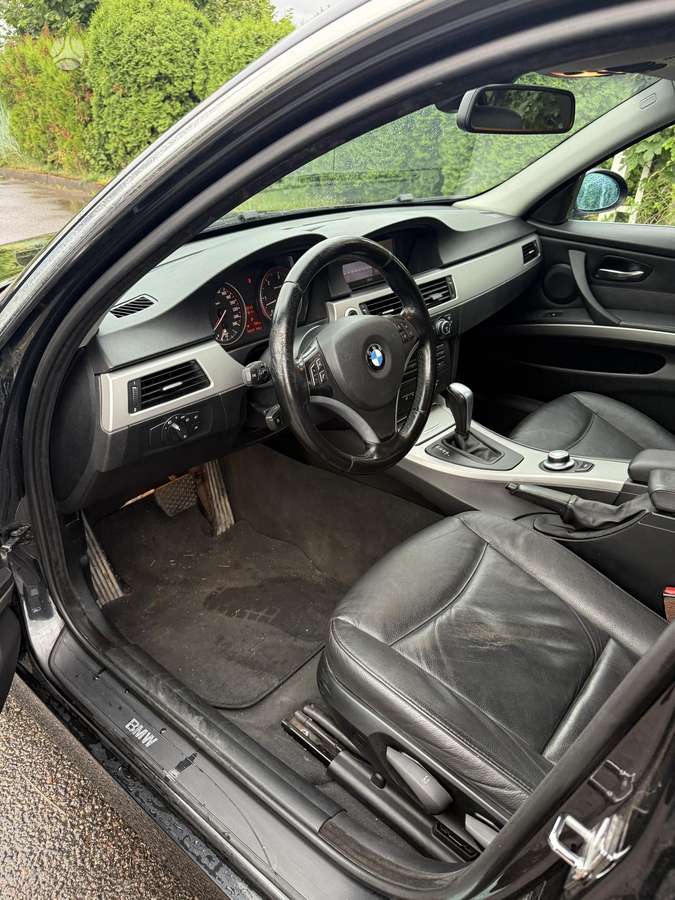 BMW 330, 3.0 l., wagon