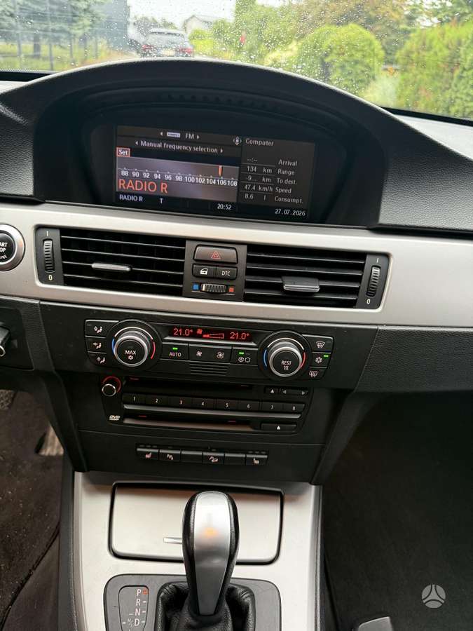 BMW 330, 3.0 l., wagon
