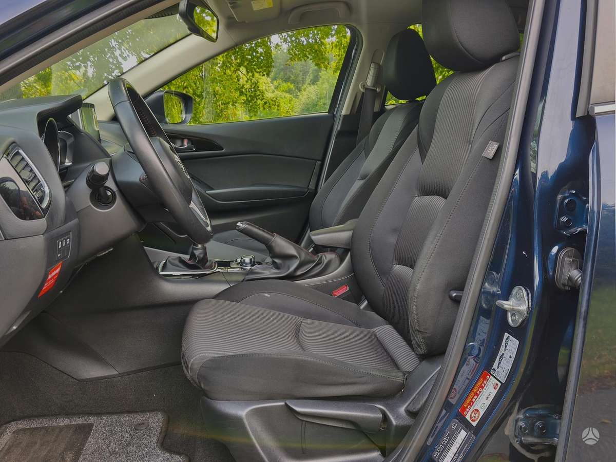 Mazda 3, 2.2 l., hečbekas